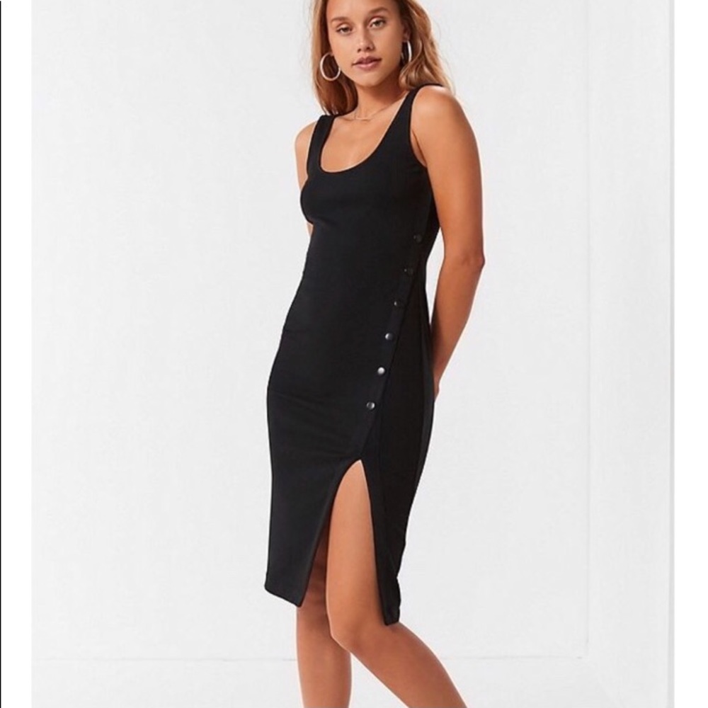 Urban Outfitters - Addy Snap-button Bodycon Dress